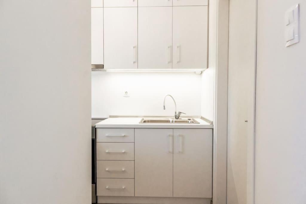 Cozy Studio In The Heart Of City Komotini Exterior photo