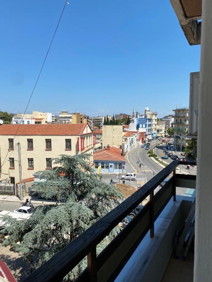 Cozy Studio In The Heart Of City Komotini Exterior photo
